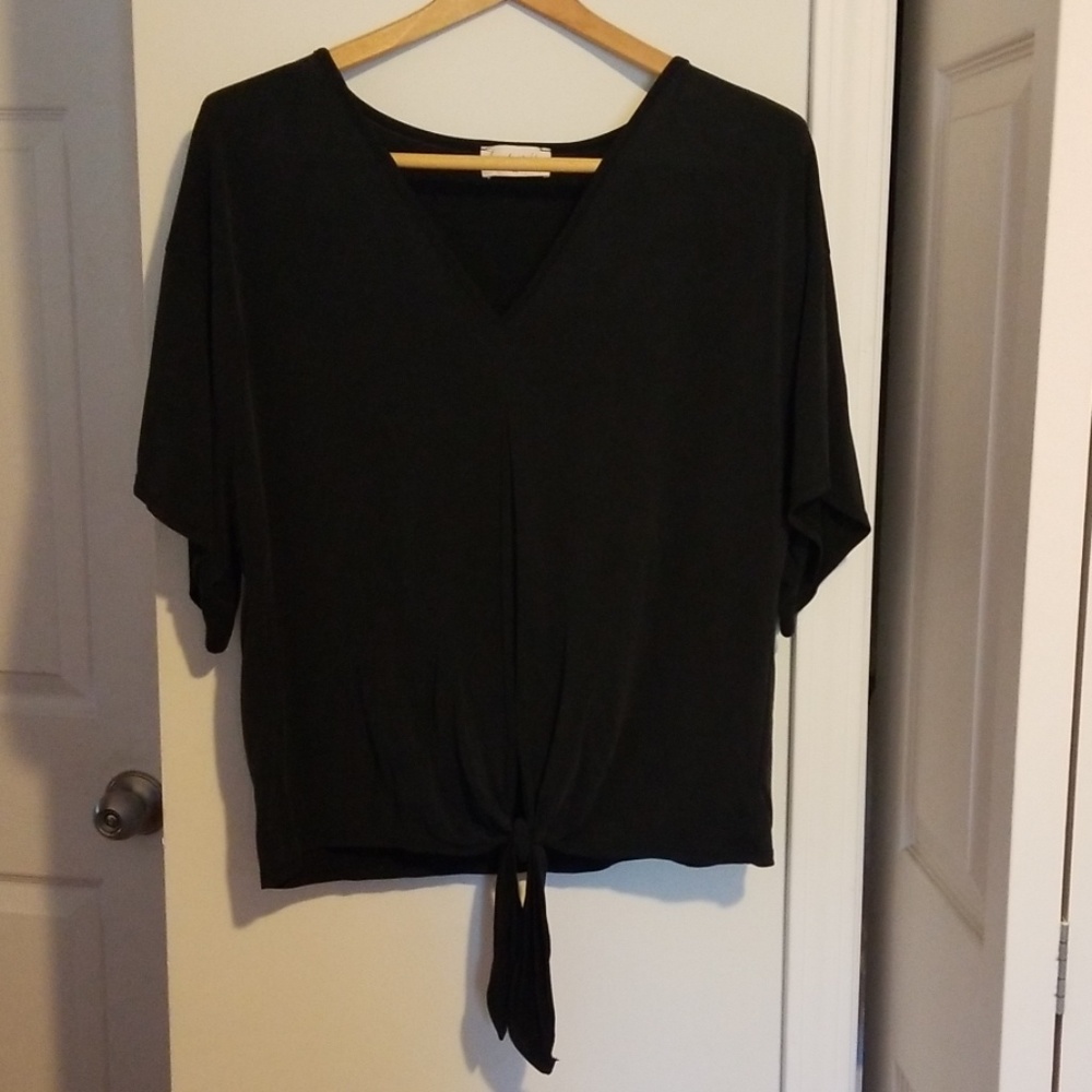 Tie front Top